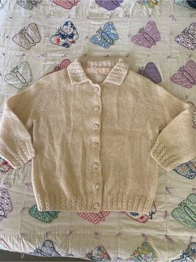 Hand Knit Button-Front Cream Women’s Collared Cardigan